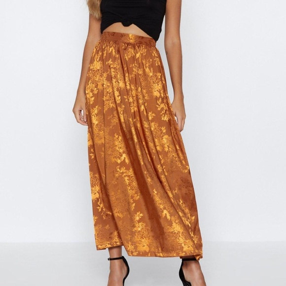 Nasty Gal Dresses & Skirts - Nasty Gal Jacquard Maxi Skirt NWT, US 4
